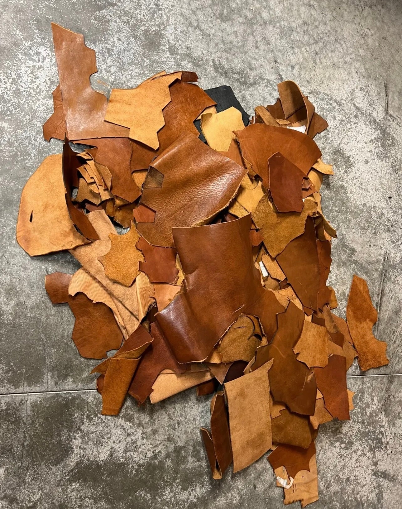 1lb and Up - Vegetable Tanned Leather Remnants - Lotus Leather